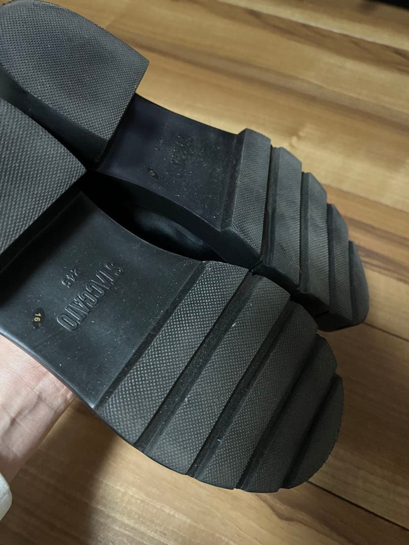 スタッカート　ダイスタンクソールローファー　ブラック 24.5センチ