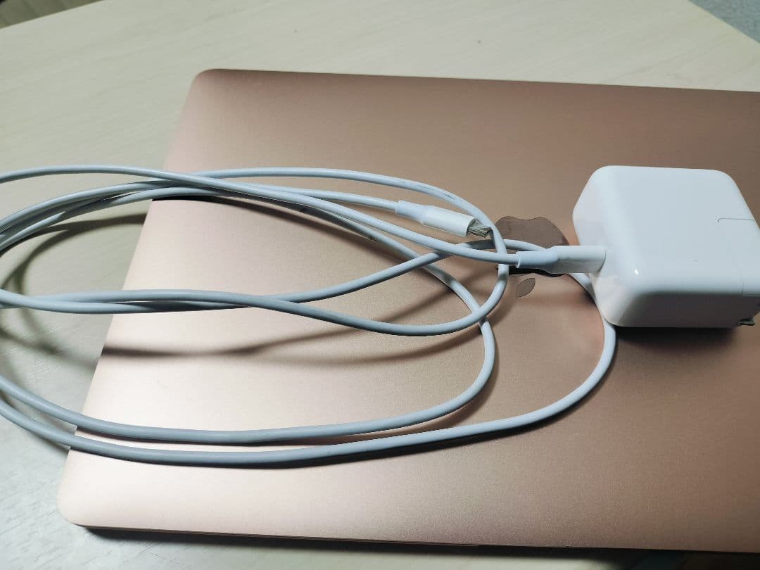 MacBook Air 2020 13インチ ゴールド【ジャンク品】
