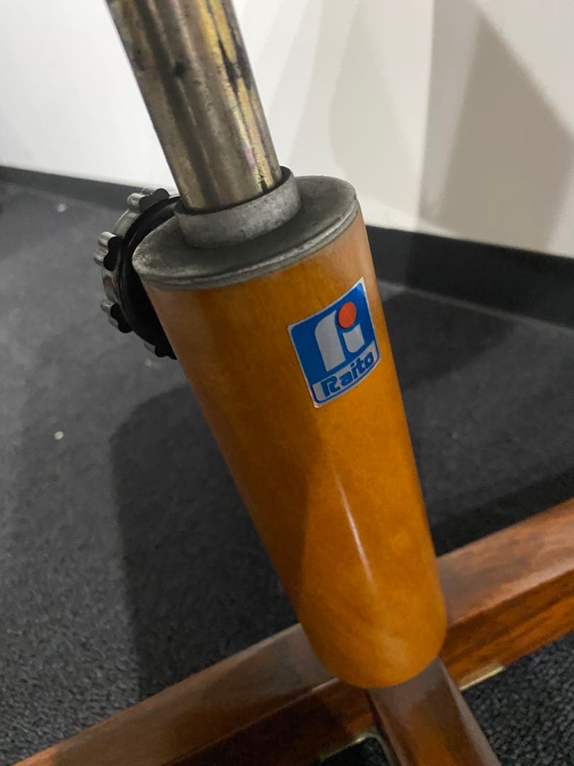 レトロ　レトロポップ　チェア　椅子　昭和　かわいい