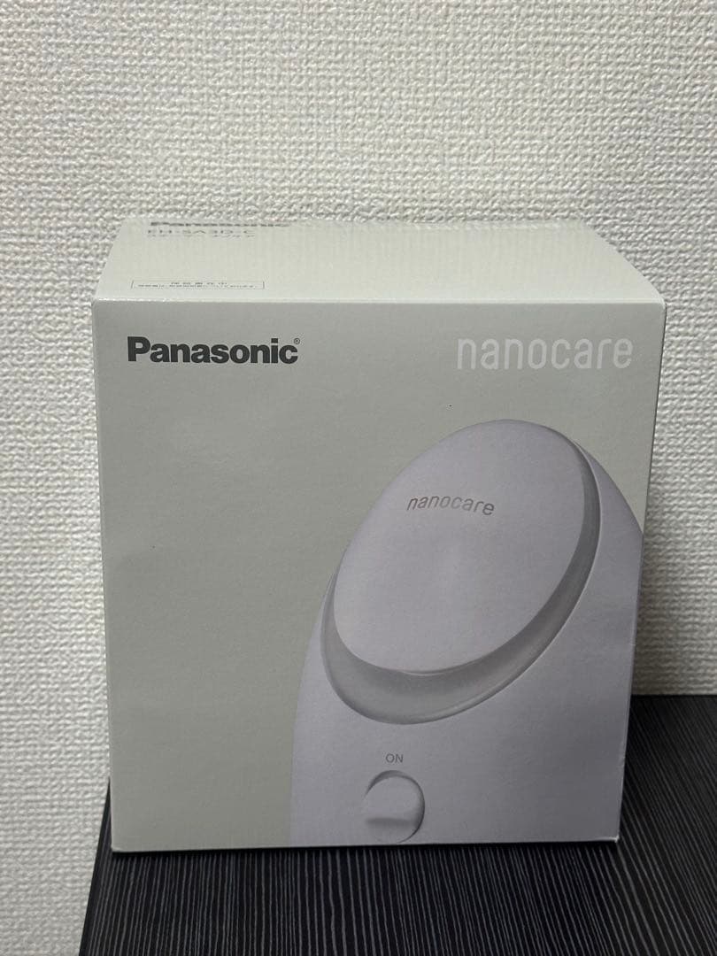 新品 Panasonic スチーマーナノケア