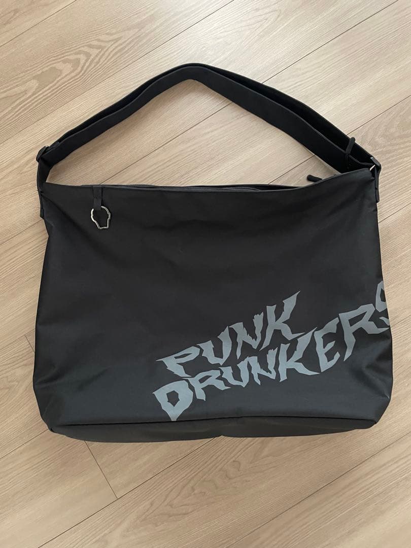 【未使用品】パンクドランカーズ PDSメッセンジャーBAG ブラック
