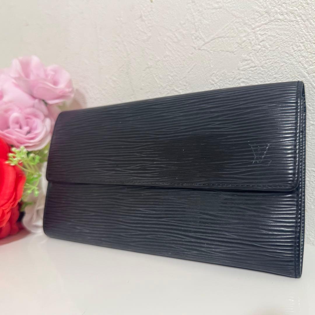 Louis Vuitton ルイヴィトン エピ サラ ノワール 長財布 ブラック