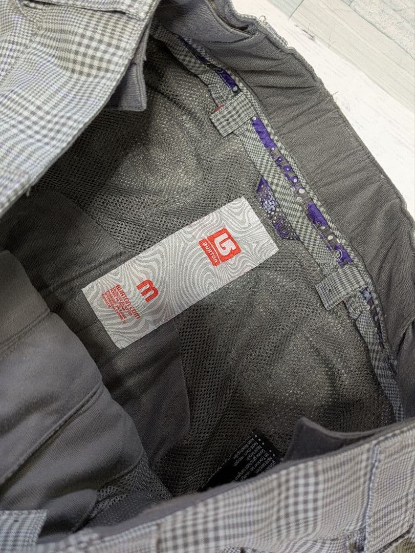 BURTON エアリアルメンズスノボードスノボースキーウェア　サイズM,L