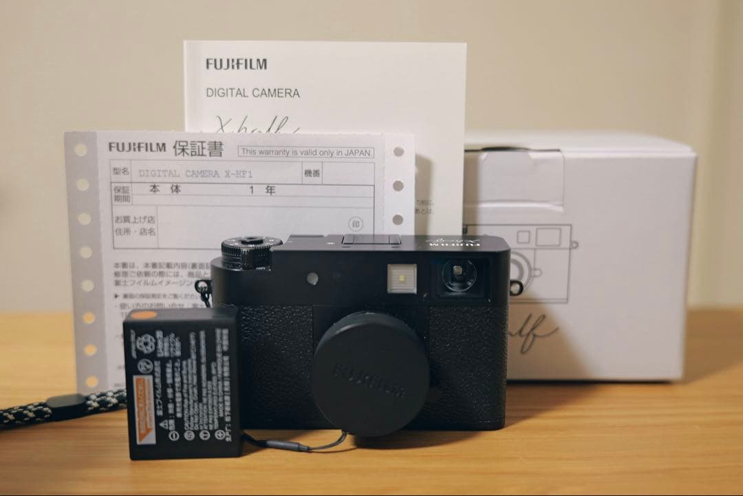 【美品、目立った傷や汚れ無し】FUJIFILM X-half ブラック