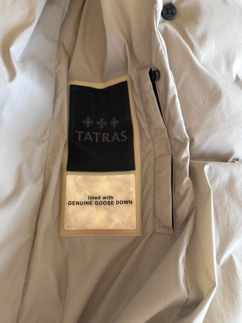 TATRAS ロング丈 ベルト付き