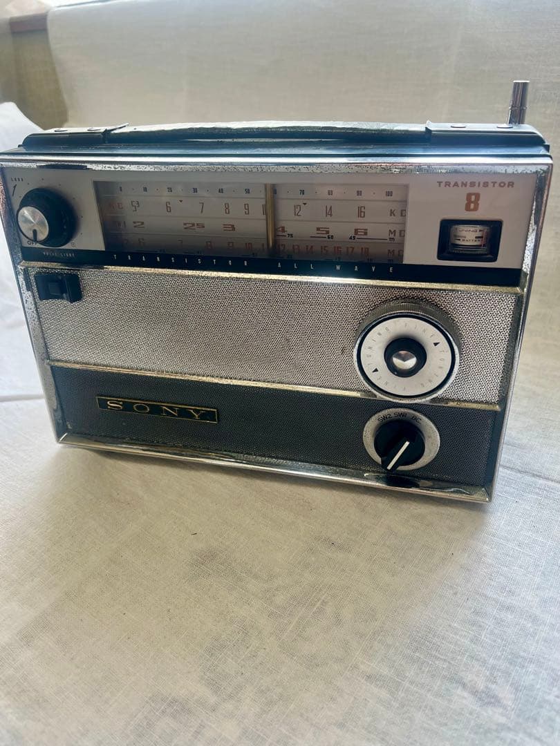 【動作品】希少 難ありSONY TR-812 MW/SWラジオ 昭和レトロ
