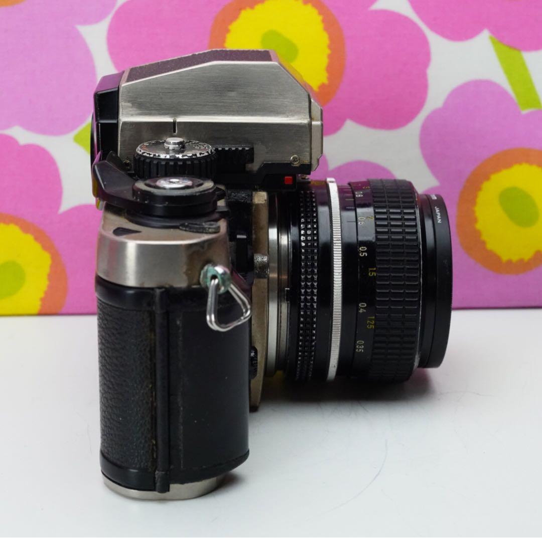 憧れのフィルムカメラ❤️Nikon F3T 単焦点28mm レンズ付きニコン