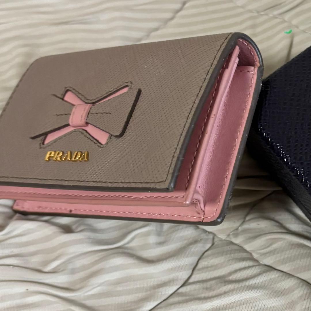 【匿名配送】PRADA 名刺入れ 証明書付