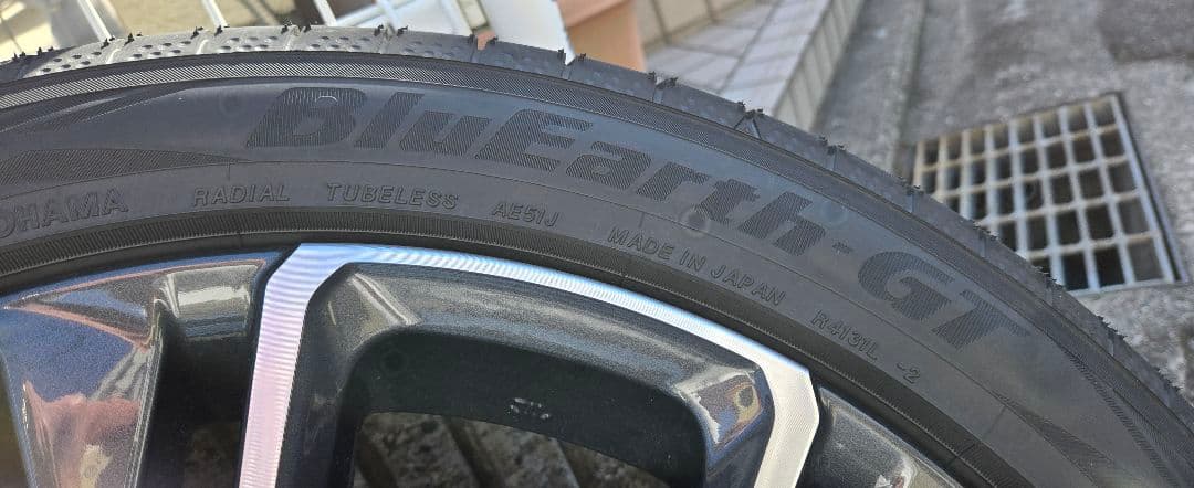 60プリウス純正19インチタイヤアルミホイールセット