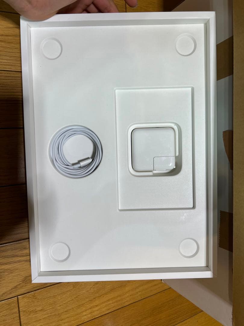 MacBook本体 Apple Ari m1 2020