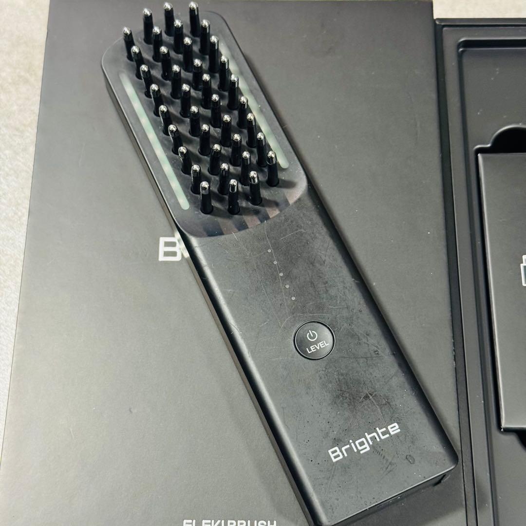 Brighte ELEKI BRUSH 美顔器 ②