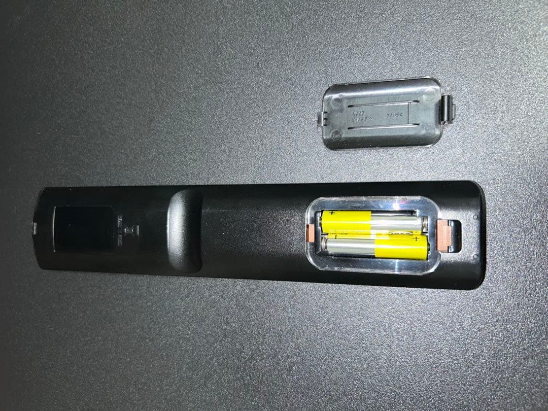 ナ*ツ様 大型テレビ スタンド式 リモコン付き49インチ4K液晶テレビ