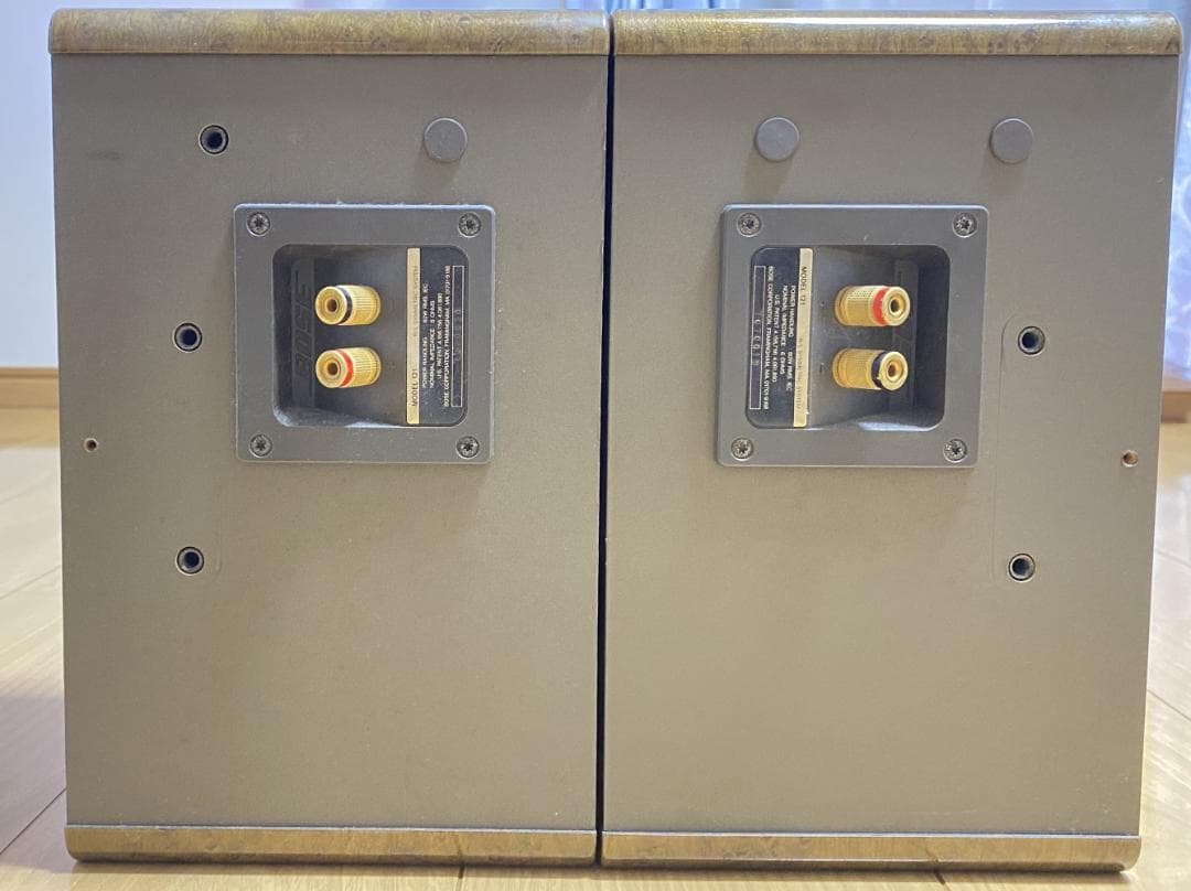 スピーカー・ウーファー BOSE model121