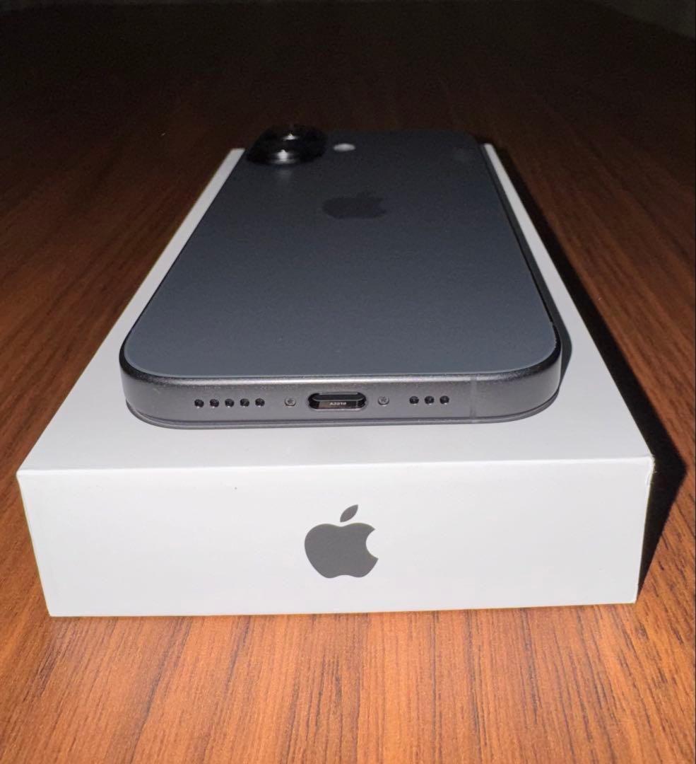 【新品・未使用】iPhone 17 256GB ブラック