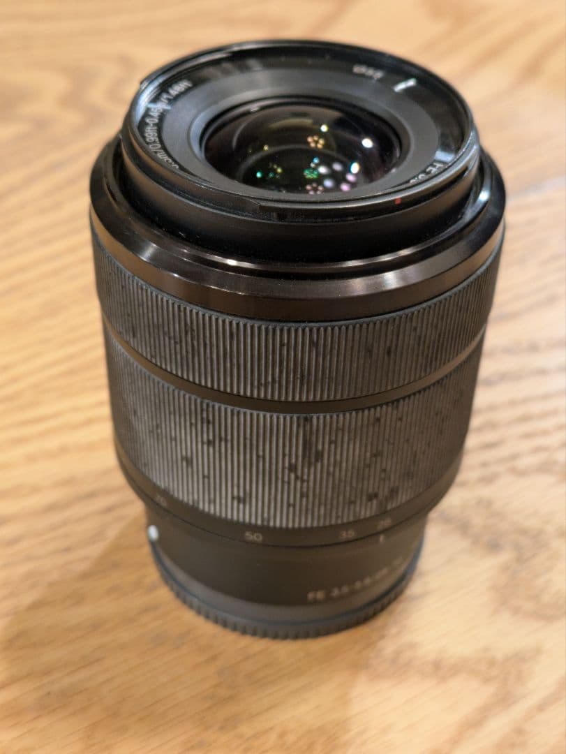 し*ろ様 Sony FE 28-70mm f/3.5-5.6 OSS ズームレン