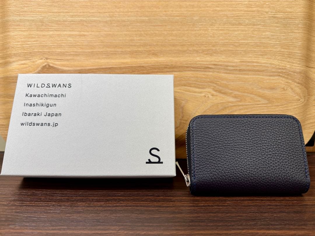 【にしさか】ワイルドスワンズ　シュランケンカーフLAFARO ケース