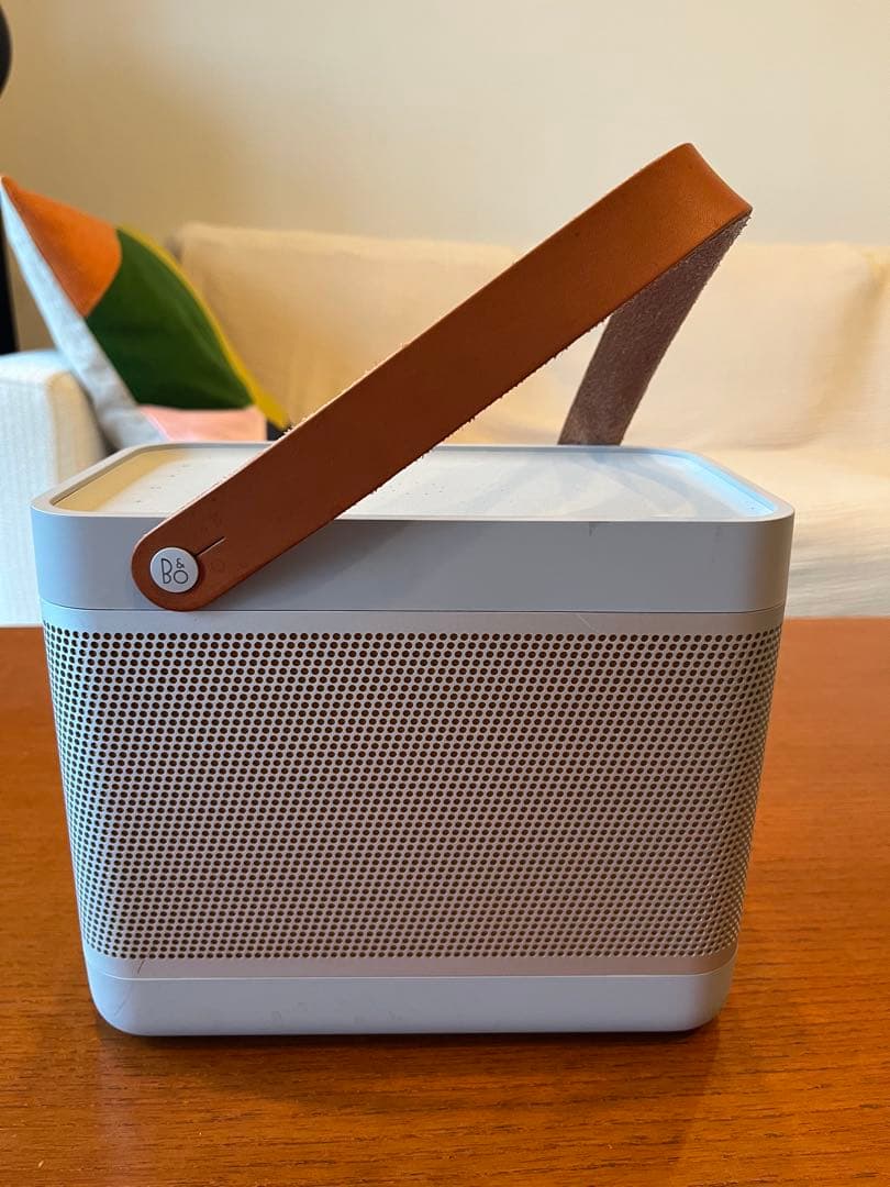 【美品・新品同様】Bang & Olufsen beolit20 スピーカー