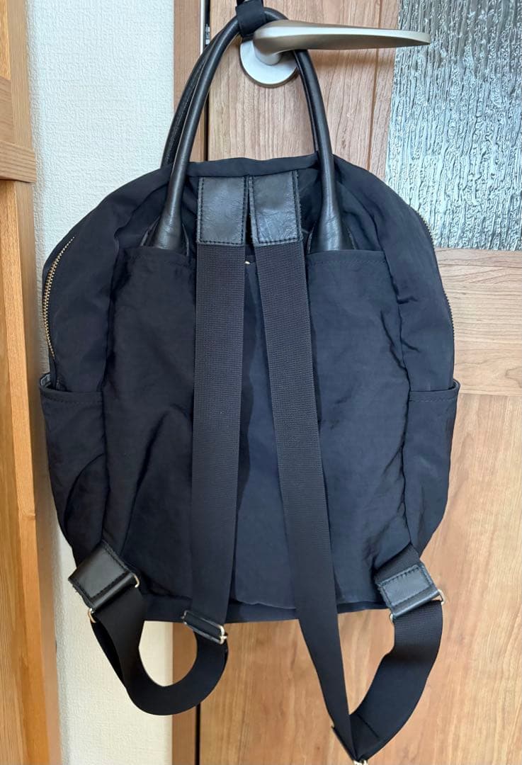 OUR レザー持ち手の2wayリュック