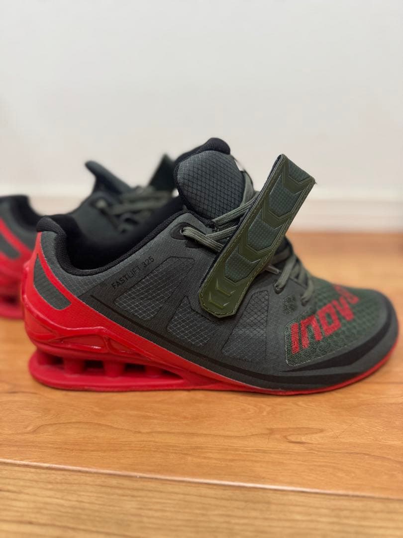 ［最終値下げ］イノヴェイト FASTLIFT325 リフティングシューズ26㎝