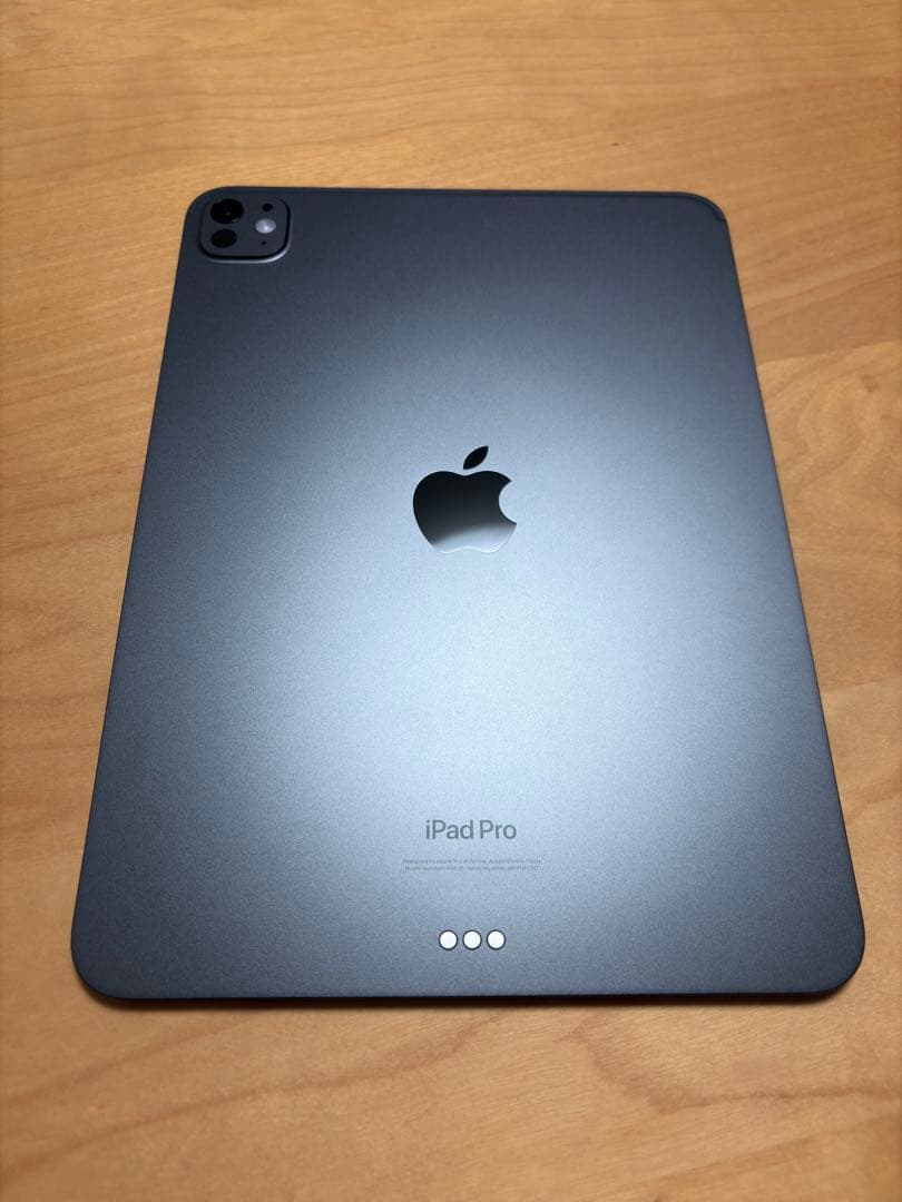 iPad Pro M4 11インチ 256GB Smart Folio付き