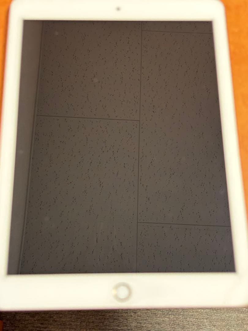 iPad (第6世代) ゴールド 32GB Wi-Fiモデル　美品‼️電池良好‼️