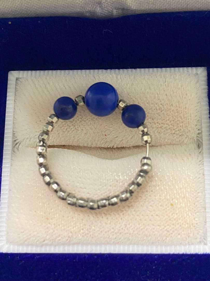 プラチナ　ラピスラズリー ビーズ フリーサイズ リング