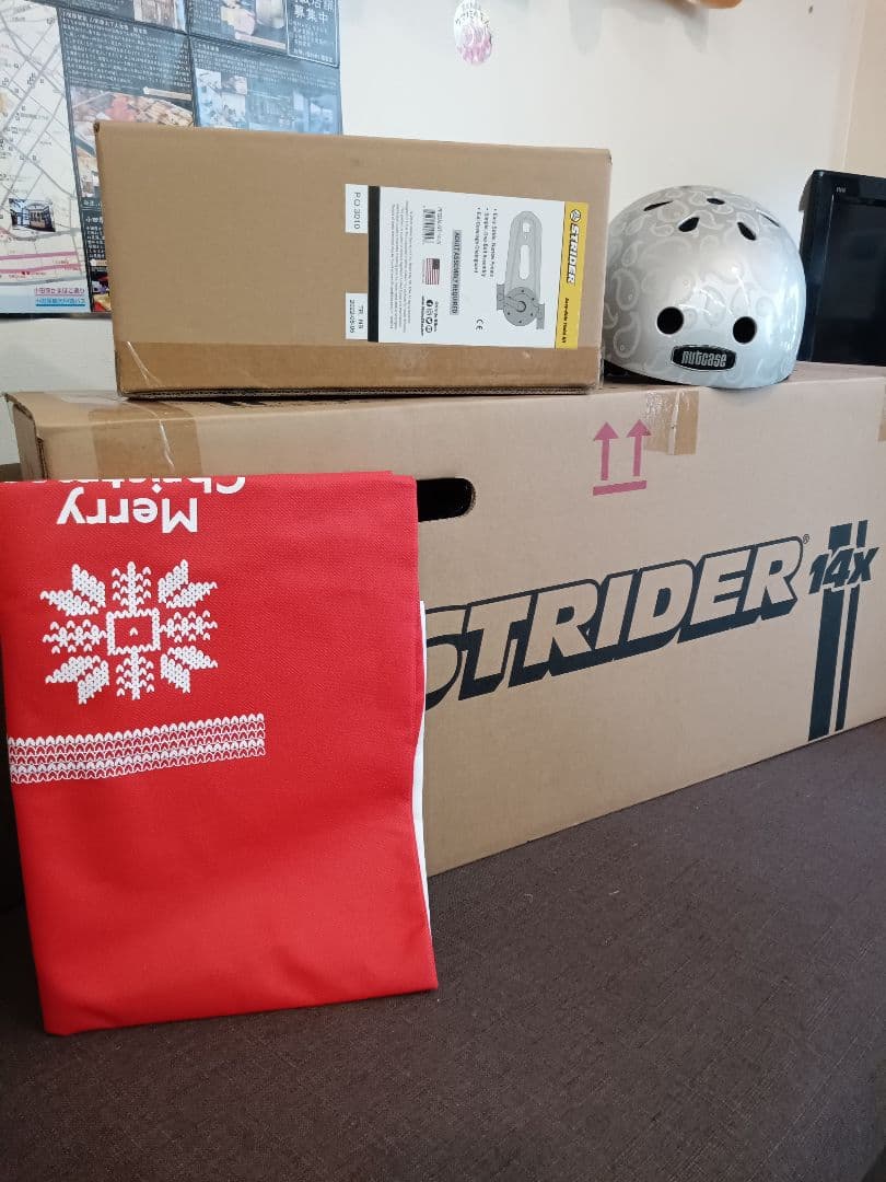 15日まで STRIDER 14x オレンジ バランスバイク ＋ ヘルメット