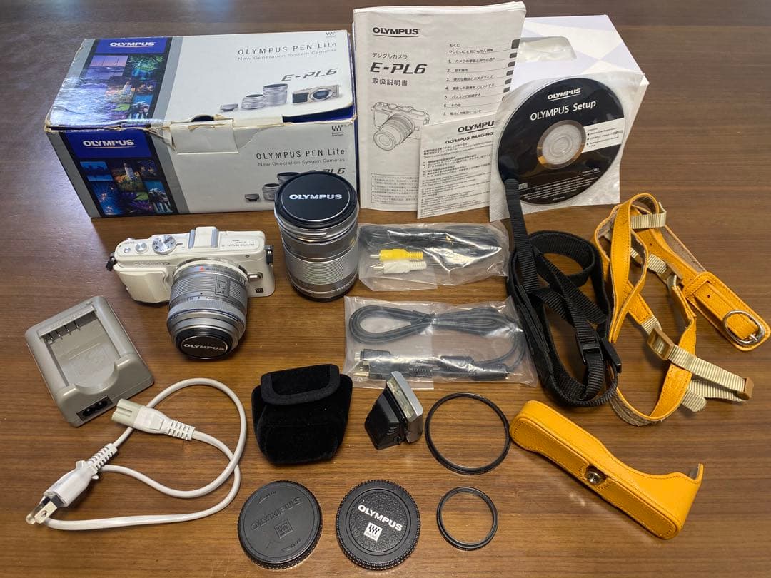 OLYMPUS E-PL6 ホワイト ダブルレンズ 付属品多数