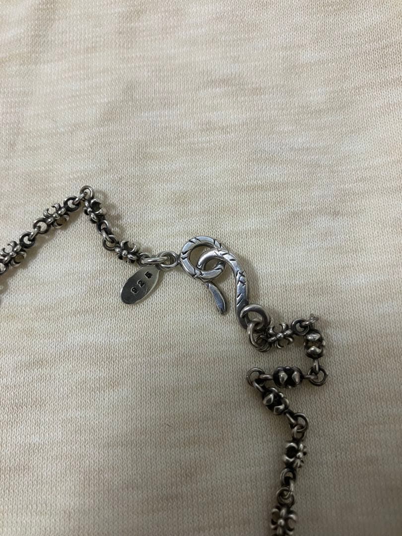 ジャスティンデイビス　シルバー フラワーモチーフ ネックレス