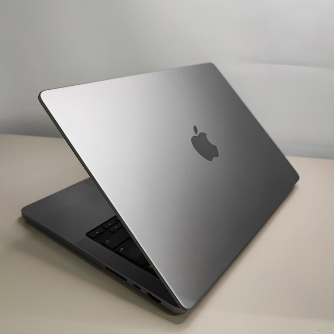 MacBook本体 MacBookPro2021 AppleM1 Pro 16/512GB 14\"