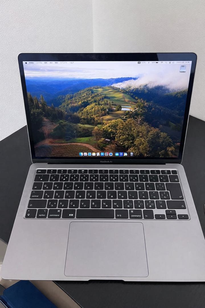 【美品】MacBook Air 13インチ / 8GB / SSD256GB /
