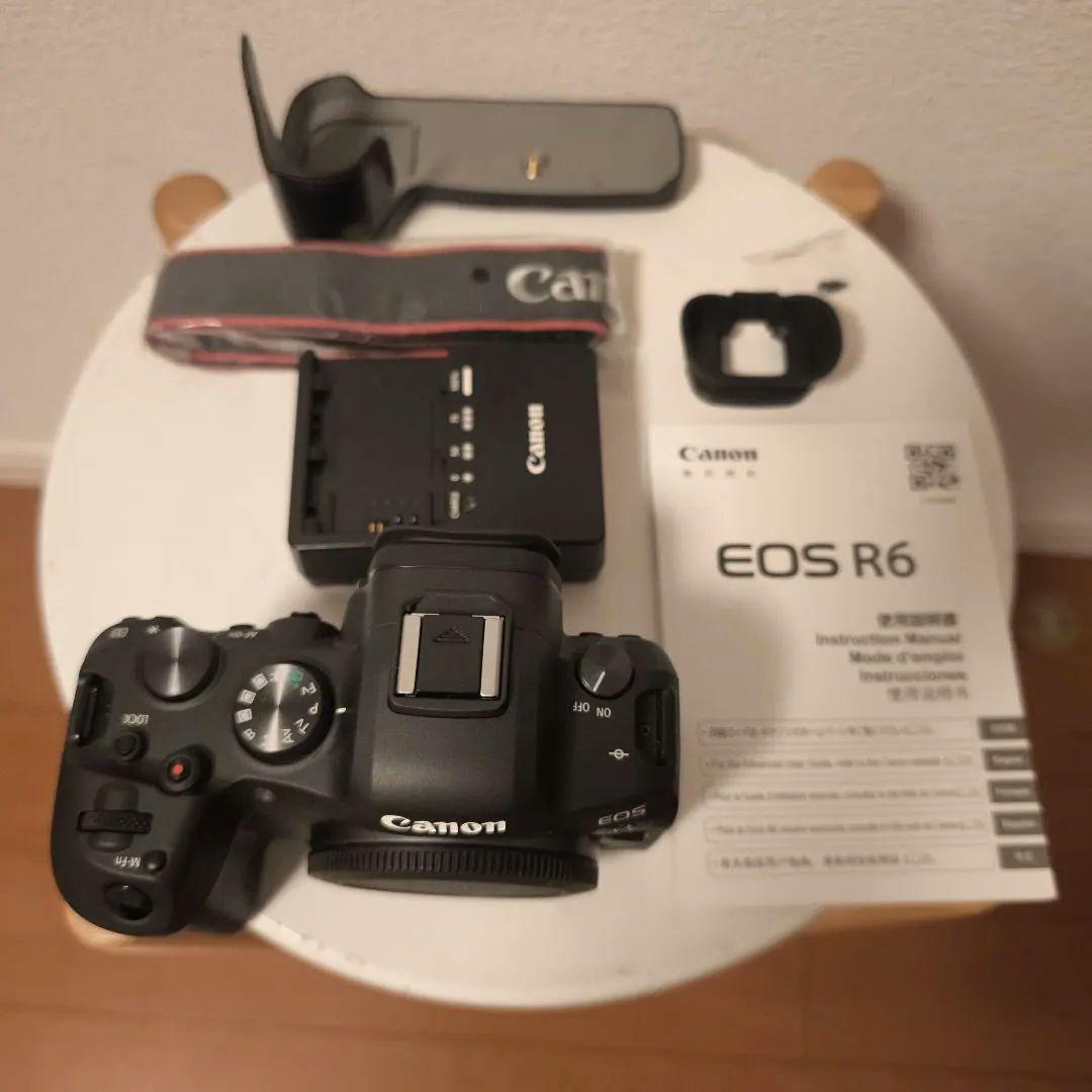 A*z様 CANON EOS R6（ショット数1,900枚）
