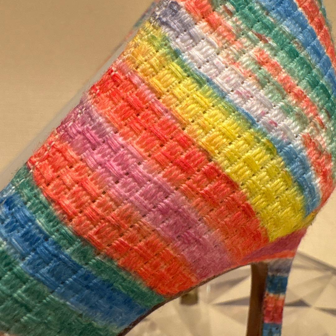 さっく様　マノロブラニク ストライプ　レインボー　パンプス　BB 36