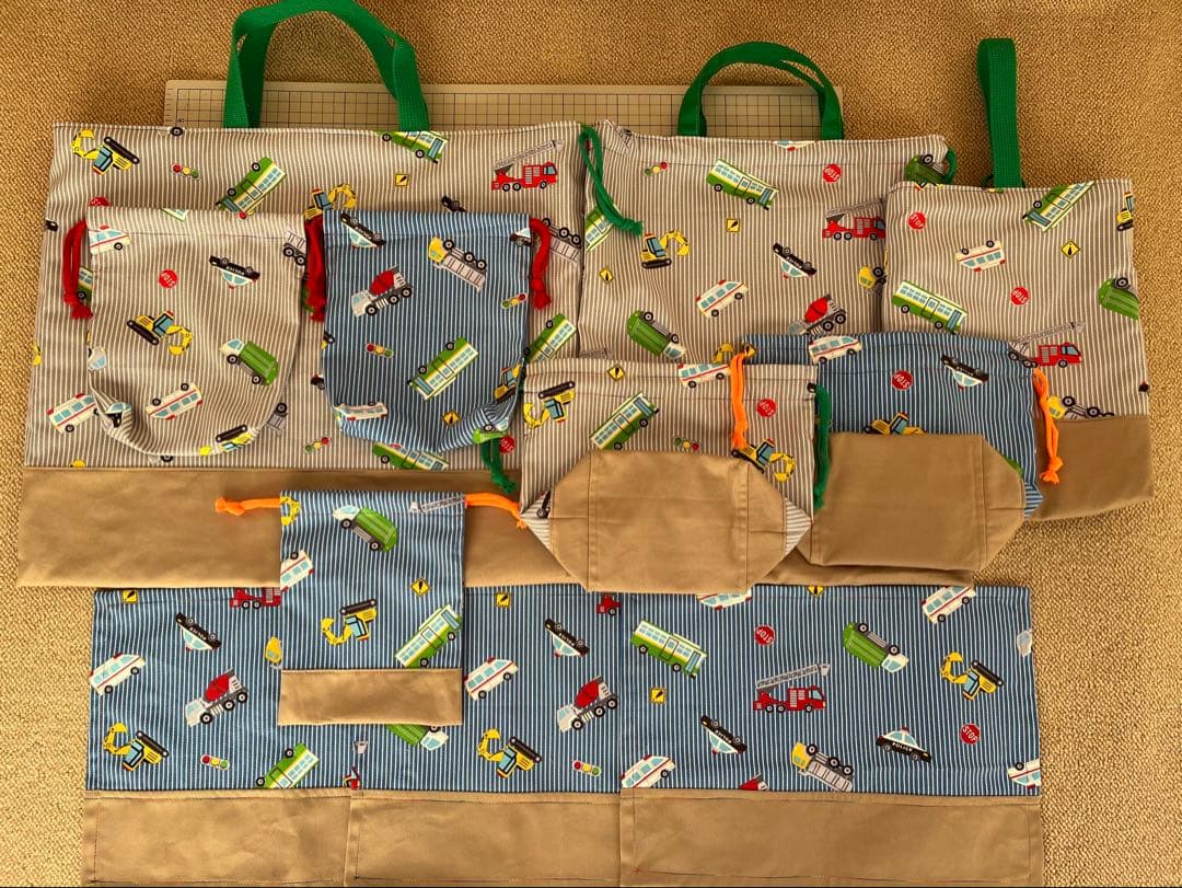 【りのるです】