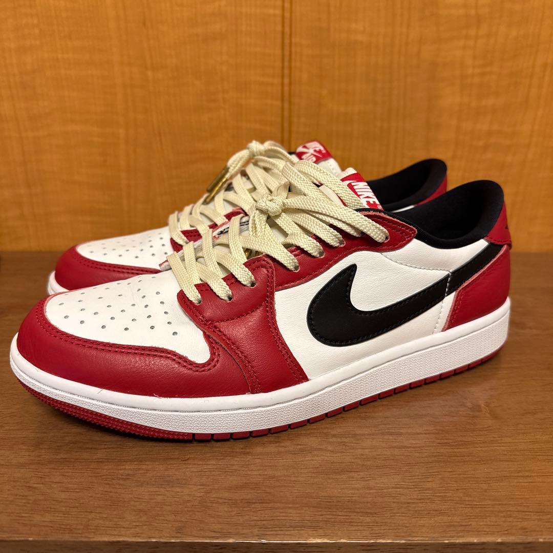 美品　NIKE Air Jordan 1 Low Chicago 27.5