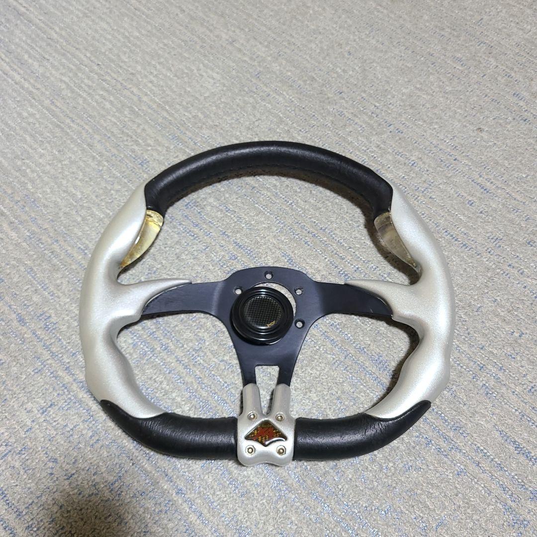 シモーニレーシング X4 スポーツステアリングホイール