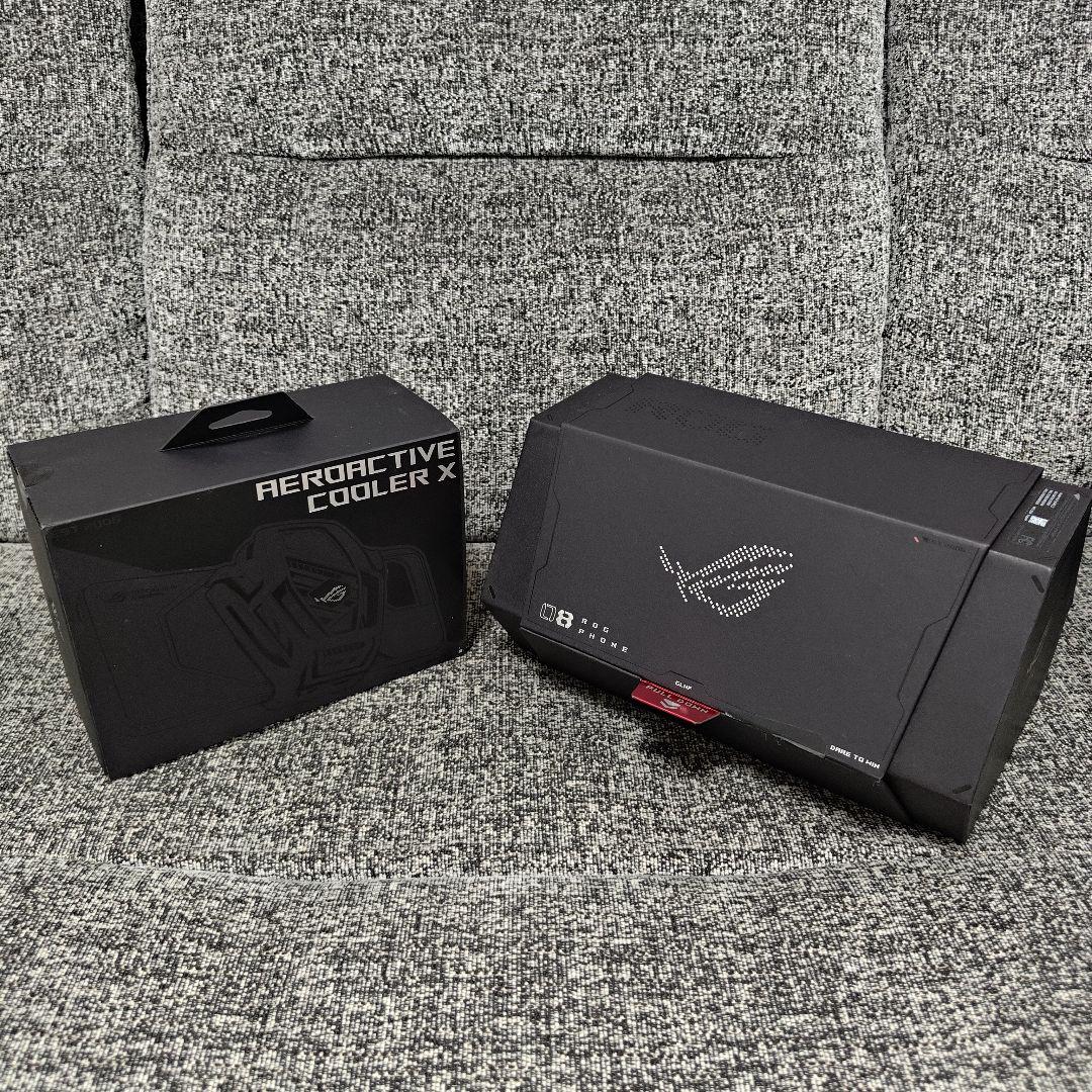 【美品】ROGPhone 8 Pro ＆ AeroActive Cooler X