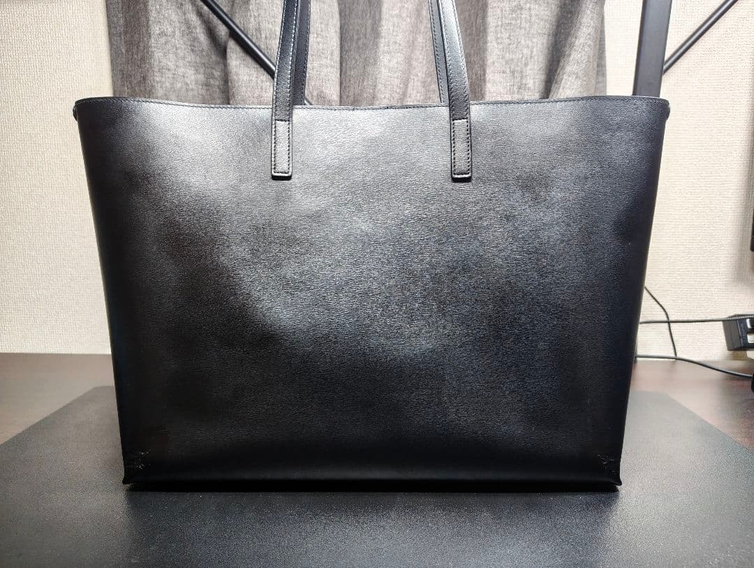 サン・ローラン　パンチングトートバッグ　黒