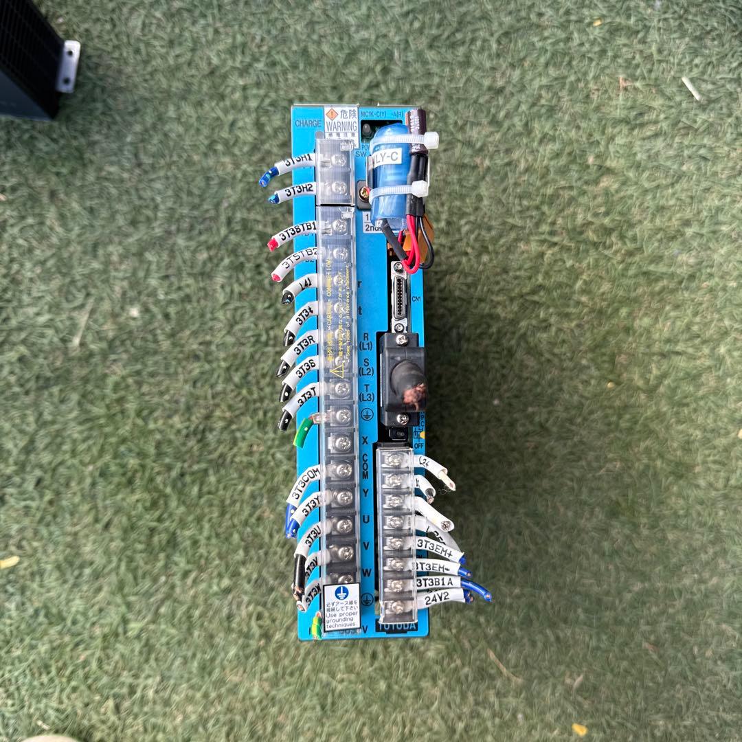 SANYO DENKI Toyoda MC1K-U030V サーボ アンプ