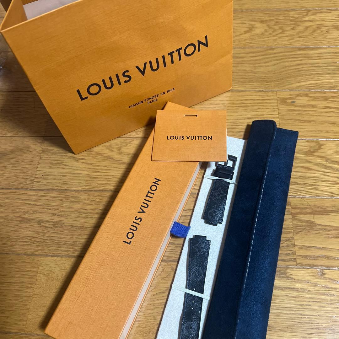LOUIS VUITTON ブラック レザーベルト