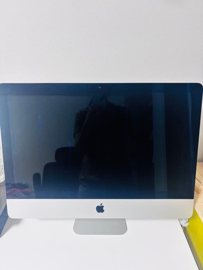 Apple iMac Retina 4K late2015 21.5 SSD付き