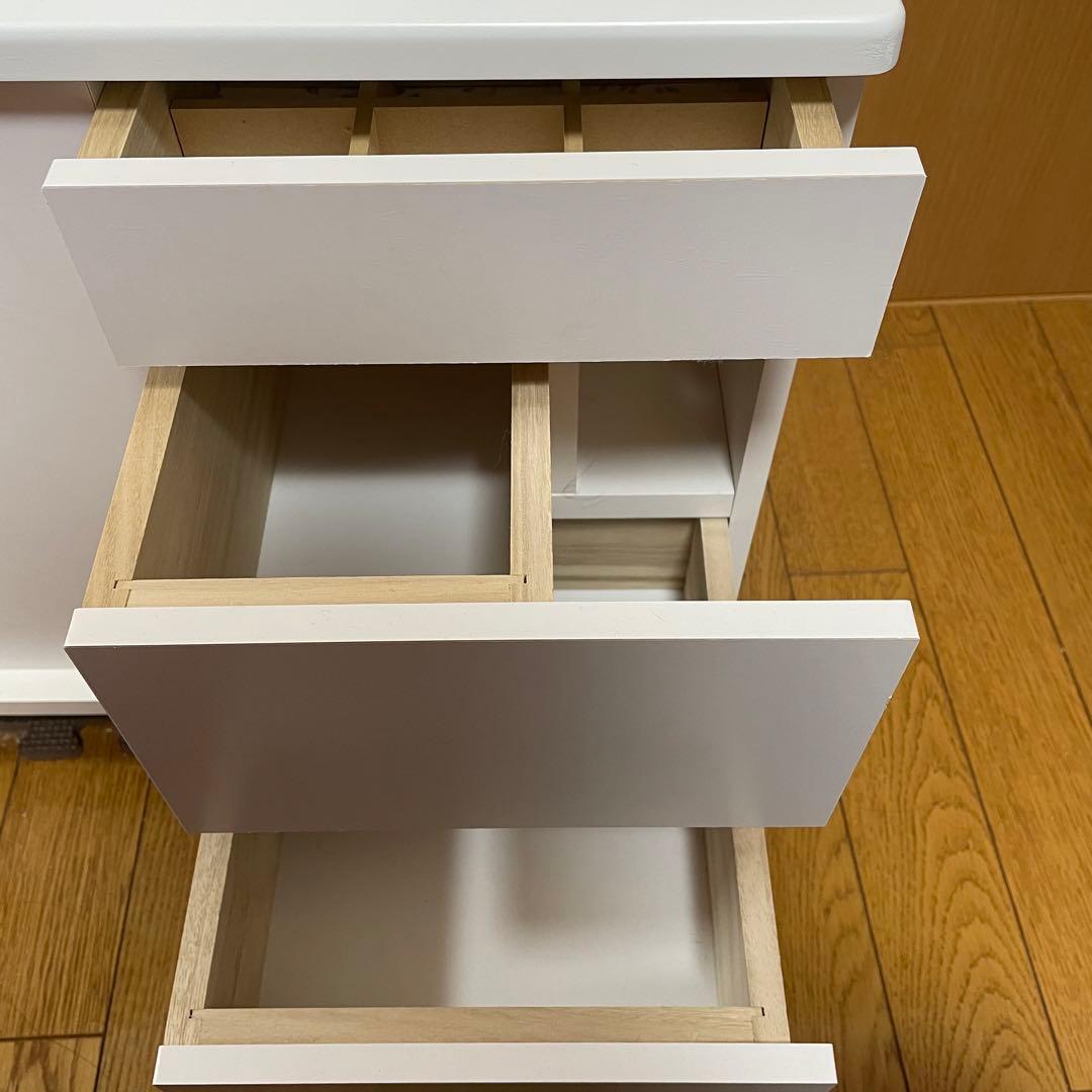 ドレッサーワゴン