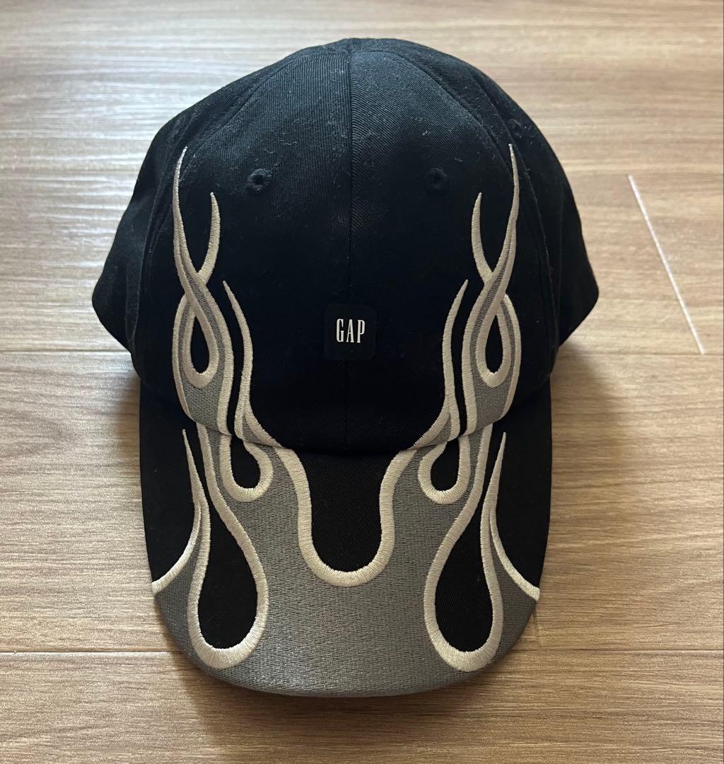 正規品　yeezy gap balenciaga キャップ
