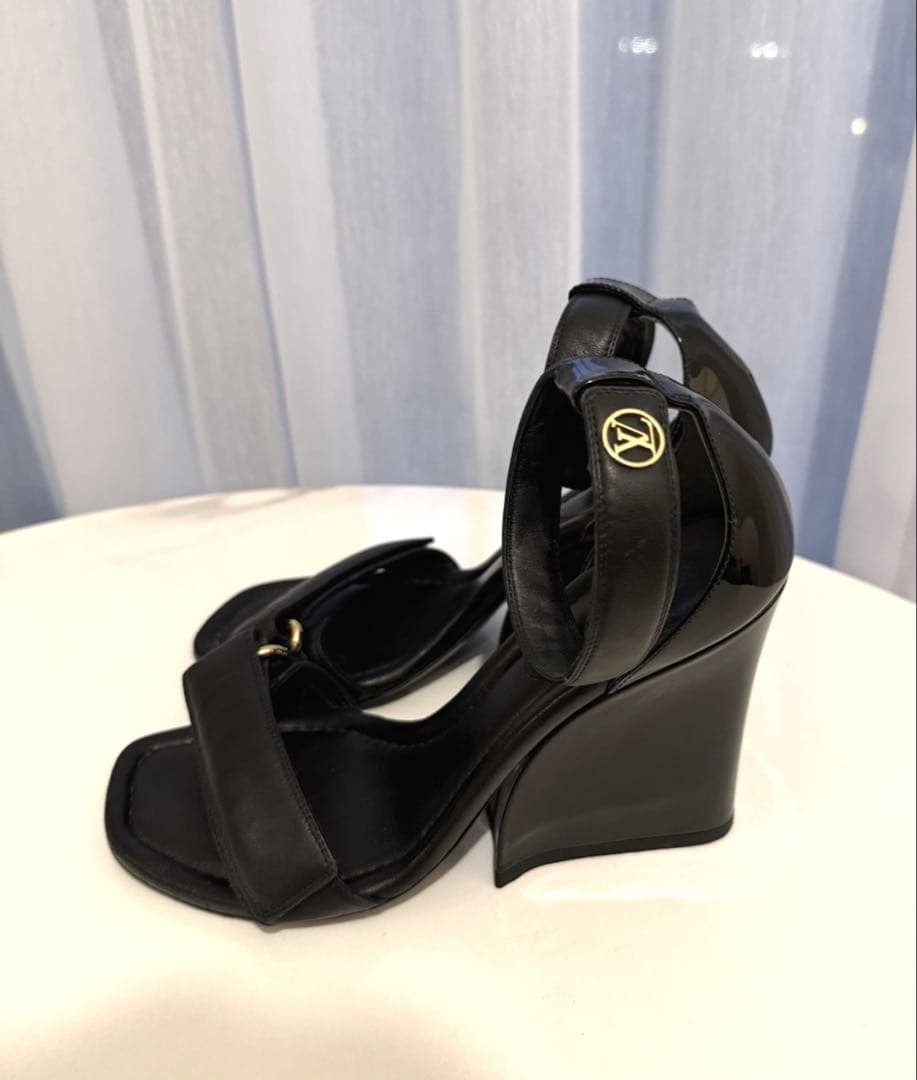 ルイヴィトン サンダル ヒール