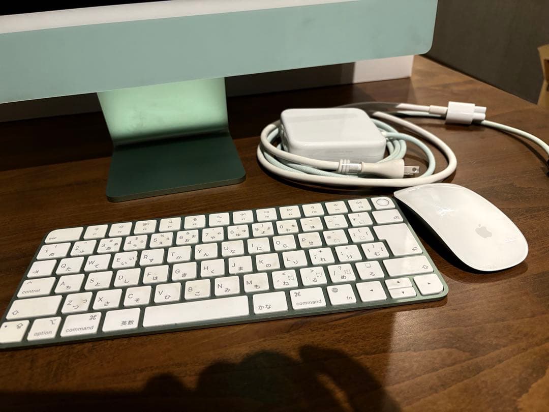 Apple iMac 24インチ/M1/8GB/512GB マウスキーボードなし