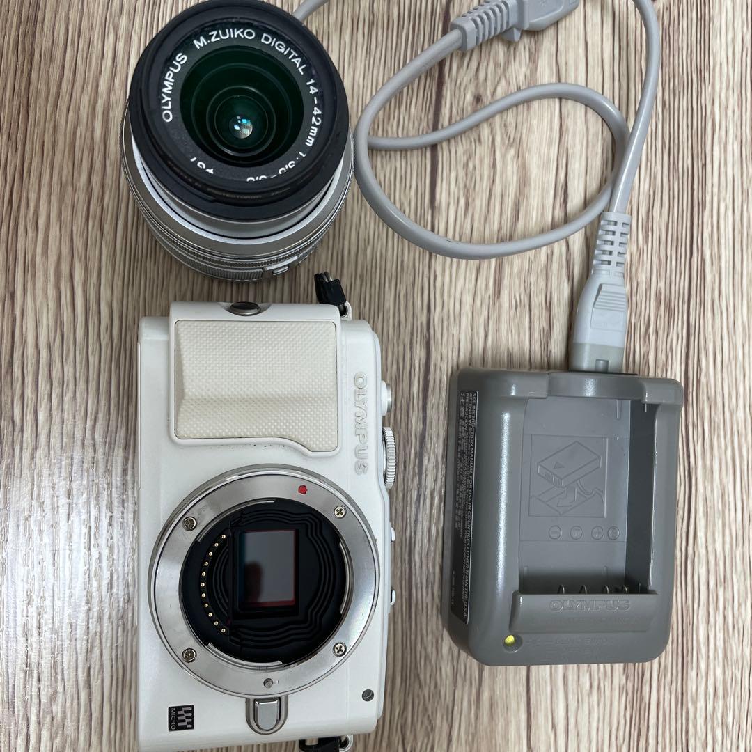 【ジャンク品】Olympus PEN Lite E-PL6ホワイト