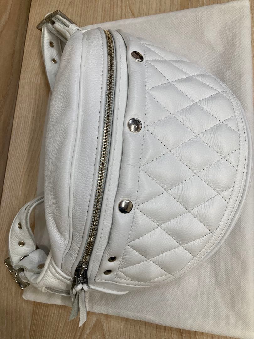 Bless　他の方はご遠慮下さい