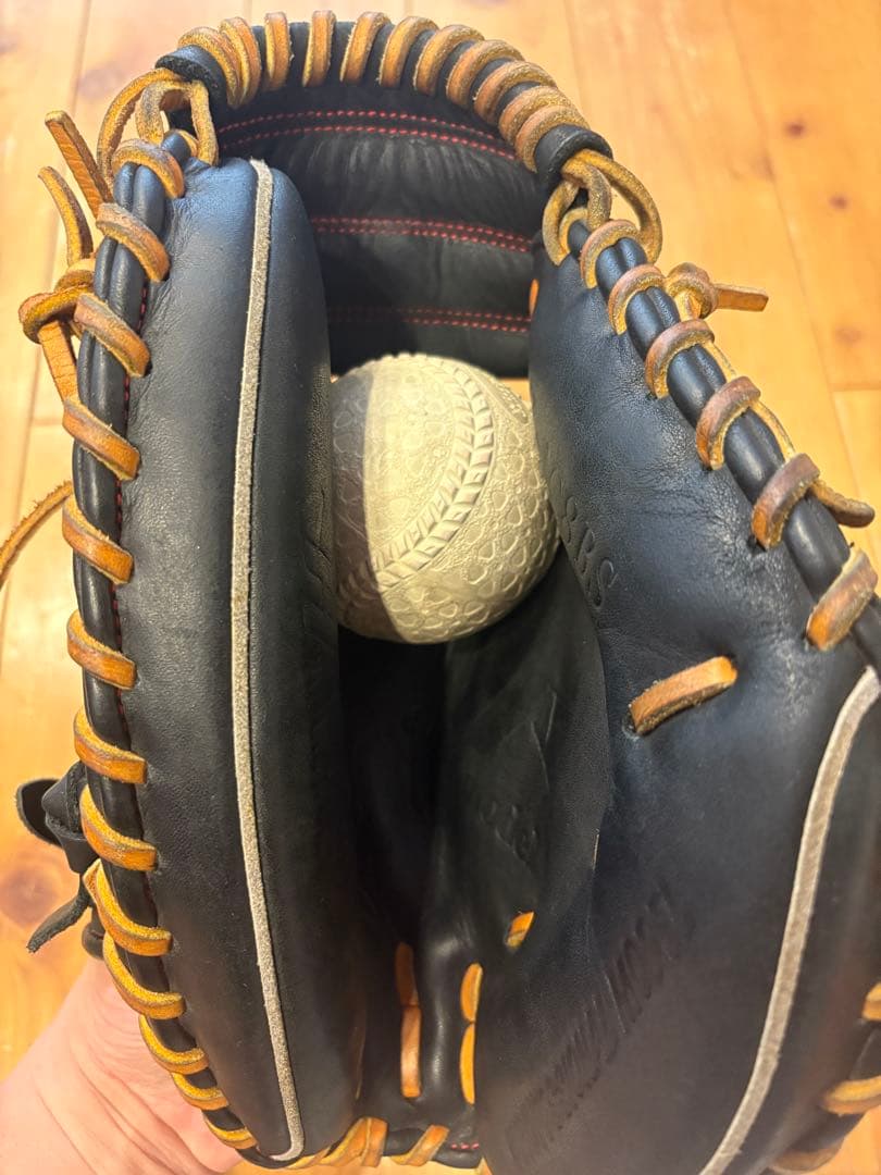 ハタケヤマ　キャッチャーミット　少年　美品