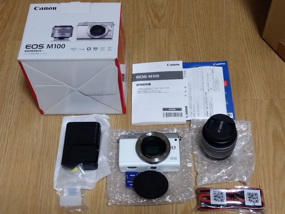Canon EOS M100 ホワイト