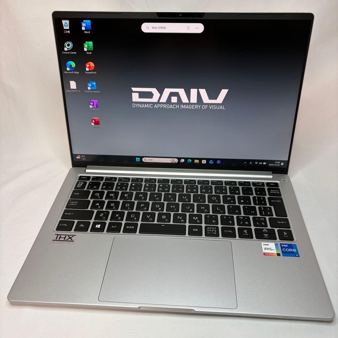 美品 DAIV 4P 第11世代 i7 32GB 512GB 14型 WUXGA
